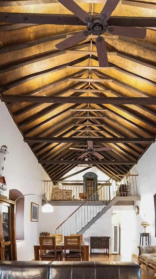 Loft En Casa Palacio Mergelina Parking Gratis Sanlucar de Barrameda